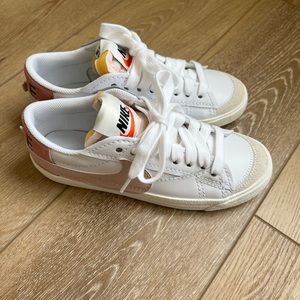 Nike size 8 brand new never worn